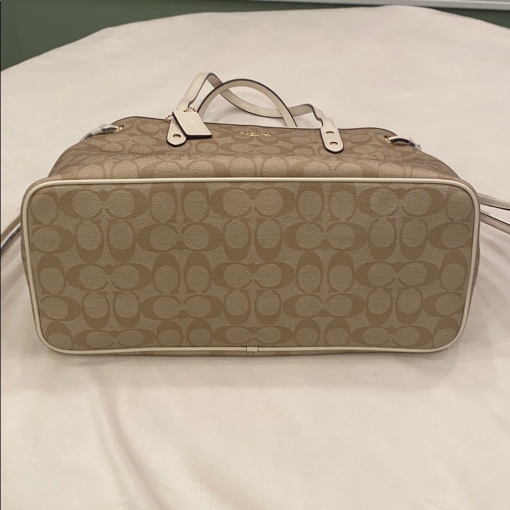 SOLD NWT Coach Drawstring Cryall Tote Bag - Picture 8 of 8